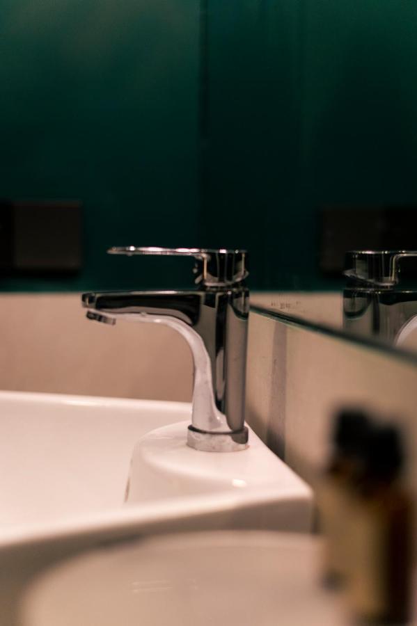Lokal Rooms X Shahrah-E-Faisal Karaczi Zewnętrze zdjęcie
